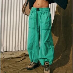 Free People Movement Women's Offside Pants Parachute Barrel Green Small Baggy